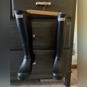 Hunter Classic Black Waterproof Boots